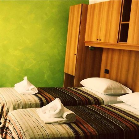 Hotel Antares Garni Giulianova Exterior photo