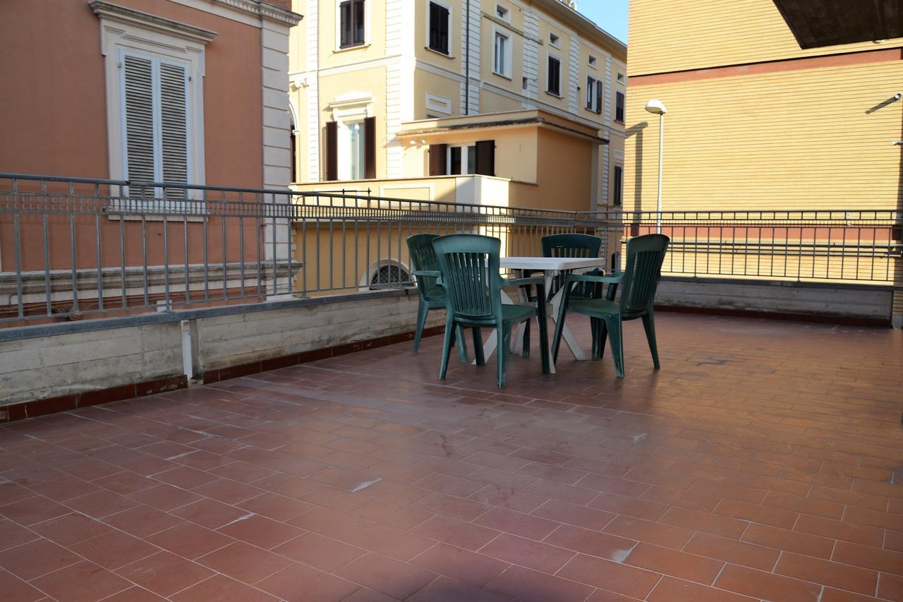 Hotel Antares Garni Giulianova Exterior photo