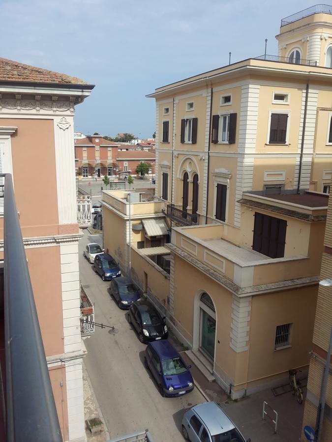 Hotel Antares Garni Giulianova Exterior photo