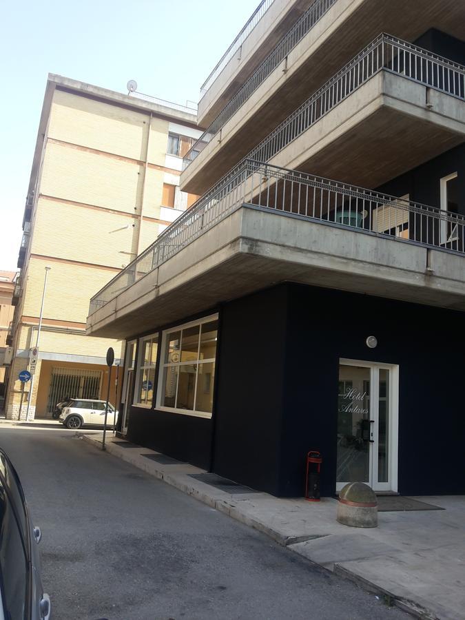 Hotel Antares Garni Giulianova Exterior photo